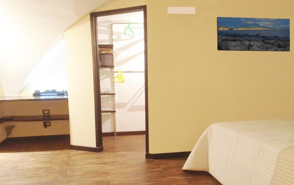 Paladin Home Naples Room photo
